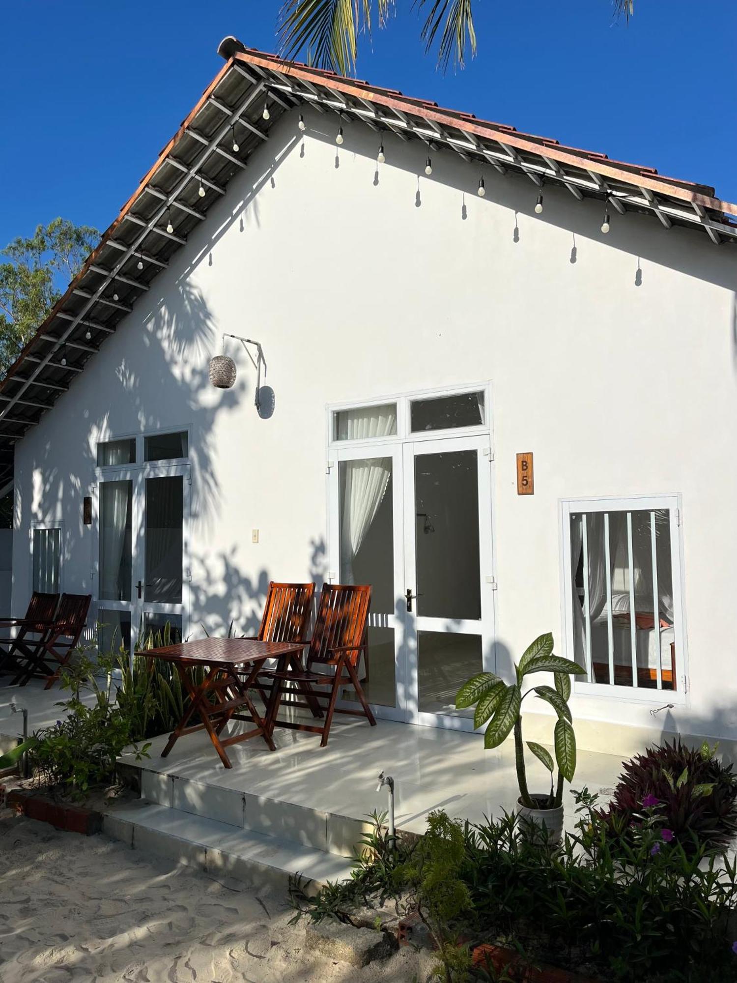 Vinh Hoa Robinson Beach Bungalow מראה חיצוני תמונה