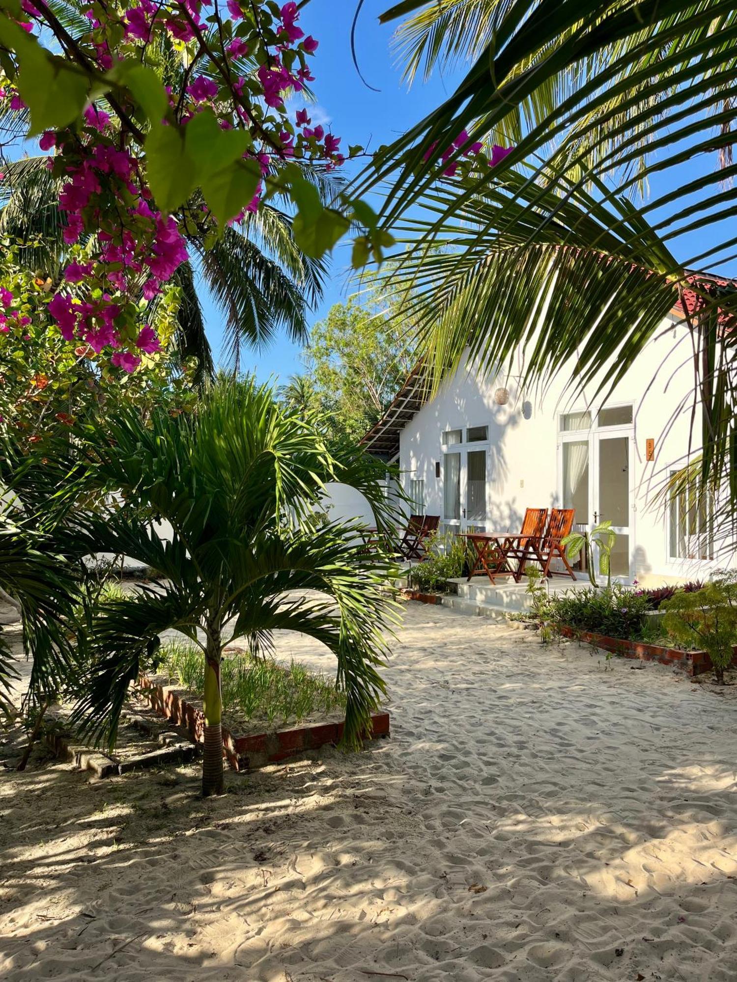 Vinh Hoa Robinson Beach Bungalow מראה חיצוני תמונה